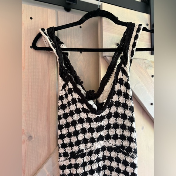 NWT Miou Muse Black and White Crochet Midi Dress - Picture 9 of 10